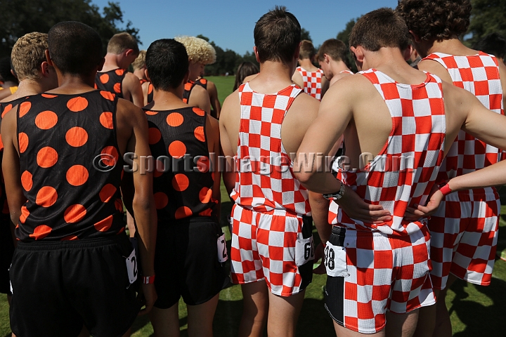2014StanfordD2Boys-207.JPG - D2 boys race at the Stanford Invitational, September 27, Stanford Golf Course, Stanford, California.